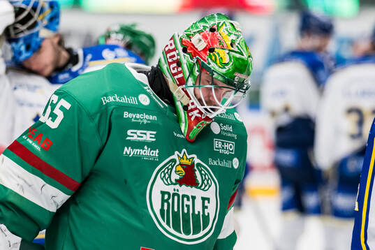 Rögles målvakt Christoffer Rifalk deppar