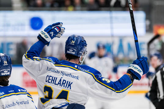 Leksands Peter Cehlarik jublar