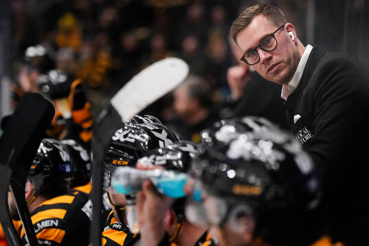 Skellefteås assisterande tränare Andreas Falk