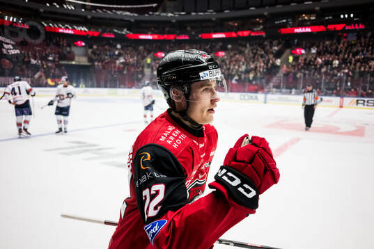 Malmö Redhawks Janne Kuokkanen jublar