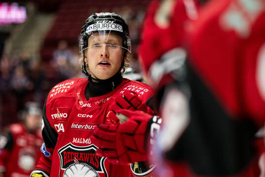 Malmö Redhawks Thomas Berg Paulsen jublar