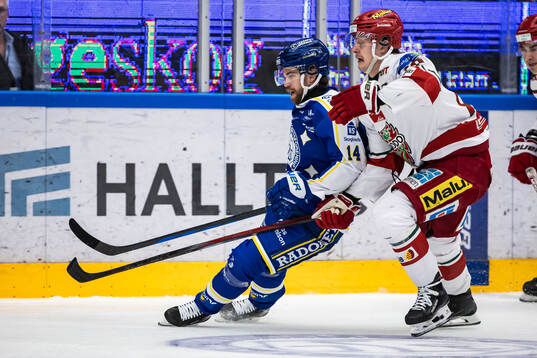 Leksands Oskar Lang och MoDos Pontus Näsén
