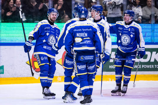 Leksands Lucas Elvenes jublar