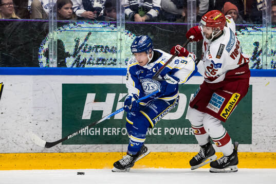 Leksands Patrik Zackrisson och MoDos Sam Vigneault