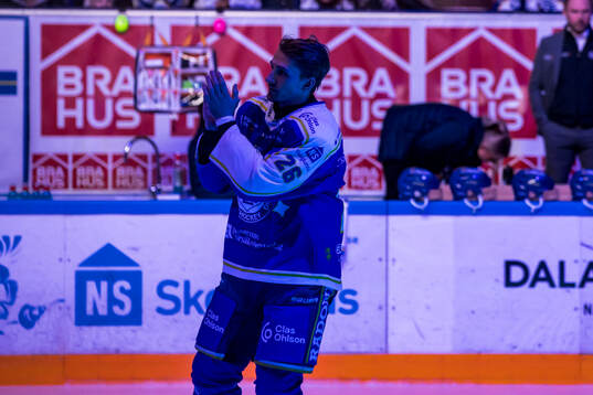 Leksands Patrik Norén hyllas för 500 matcher innan