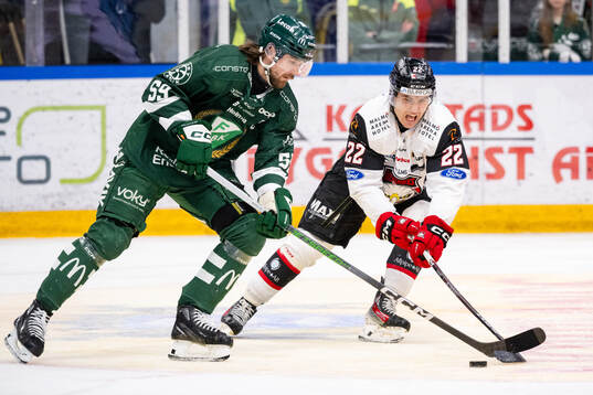 Färjestads Linus Johansson och Malmö Redhawks Janne