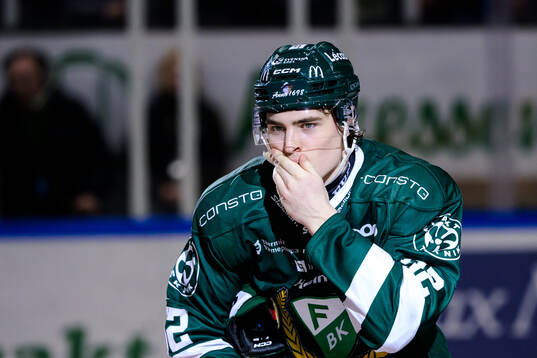 Färjestads Liam Öhgren jublar