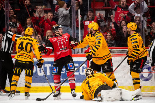 Örebros Glenn Gustafsson och Skellefteås Petter Granberg,