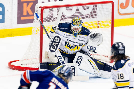 HV71s målvakt Joni Ortio