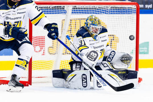 HV71s målvakt Joni Ortio