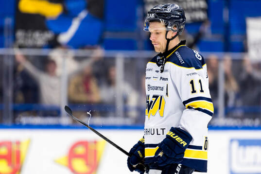 HV71s Simon Önerud deppar