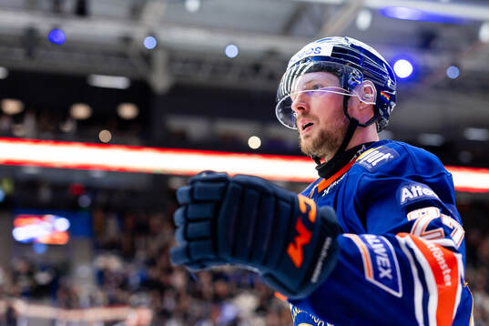 Växjös Martin Lundberg jublar