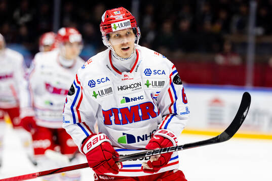Timrås Joonas Lyytinen jublar