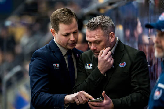 Oskarshamns tränare Martin Filander och assisterande