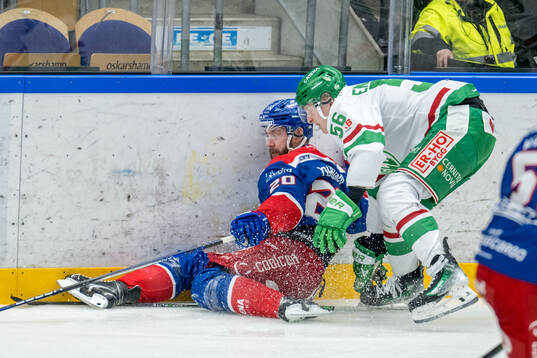 Oskarshamns Hynek Zohorna och Rögles Adam Engström