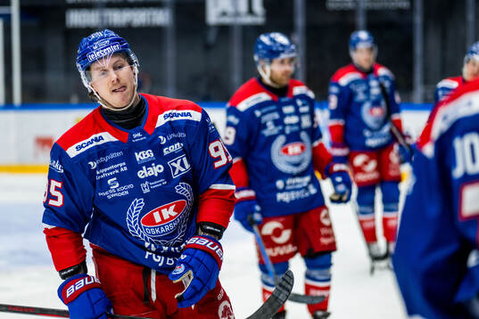 Oskarshamns Nick Olesen deppar