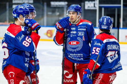 Oskarshamns Lukas Jasek och Ahti Oksanen deppar