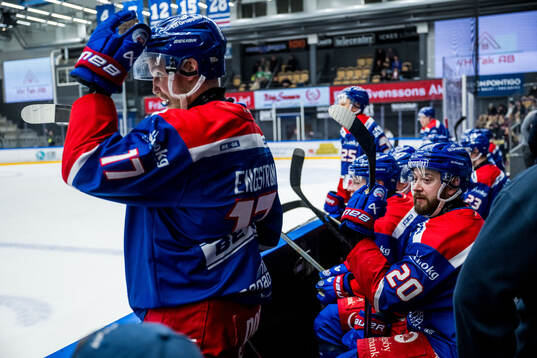Oskarshamns Jonas Engström och Hynek Zohorna deppar