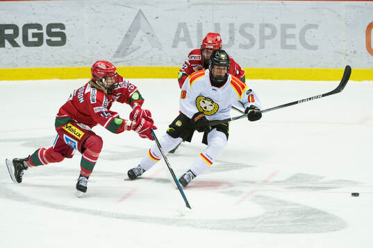 Modos Linnea Andersson och Brynäs Jenniina Nylund
