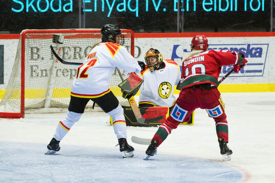 Brynäs målvakt Klara Peslarova