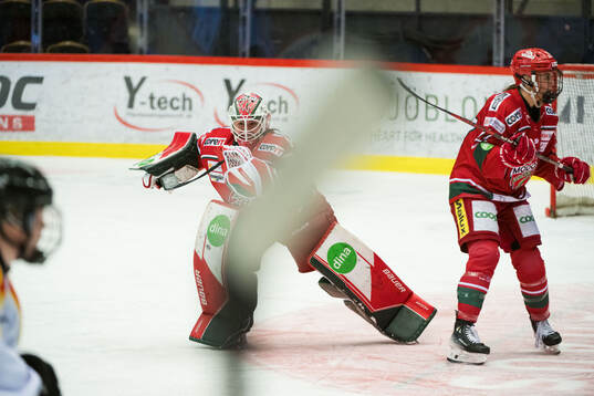 Modos målvakt Andrea Brändli