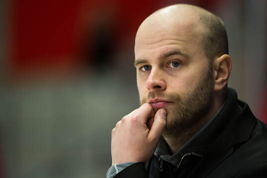 Brynäs tränare Filip Eriksson
