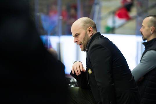 Brynäs tränare Filip Eriksson