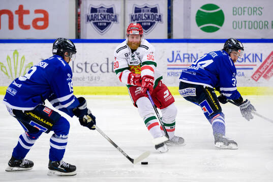 Moras Daniel Ljunggren och Karlskogas Theodor Pistek