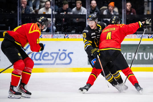 Västerås Isak Skedung och Brynäs Theo Lindstein