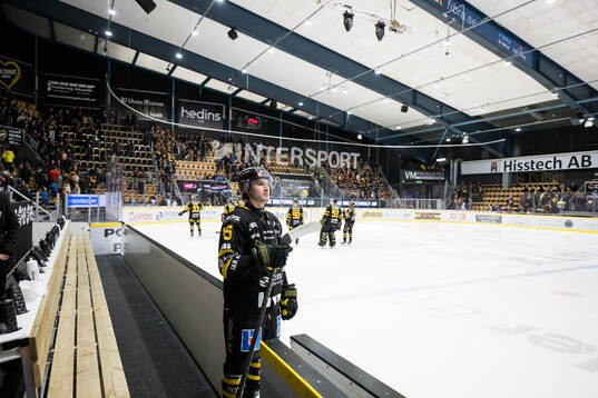 Västerås Jared Dmytriw lämnar isen