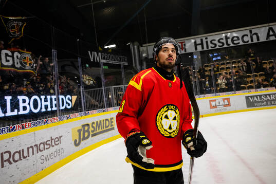 Brynäs Tyler Vesel  jublar