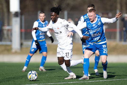 Helsingborgs Benjamin Acquah och Oddevolds Adam