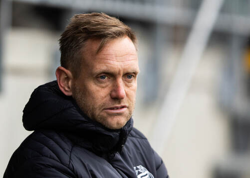 Hammarbys tränare Martin Sjögren innan fotbollsmatchen i
