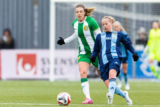 Hammarbys Emma Westin och Djurgårdens Therese Åsland