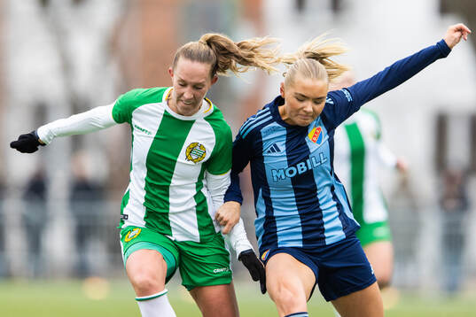 Hammarbys Julia Roddar och Djurgårdens Nellie Lilja