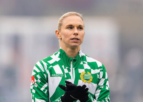Hammarbys Jonna Andersson innan fotbollsmatchen i Svenska