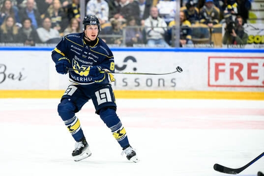 HV71s Colby Sissons