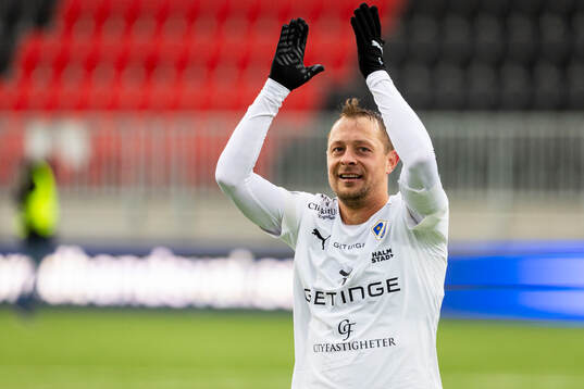 Halmstads Joel Allansson jublar