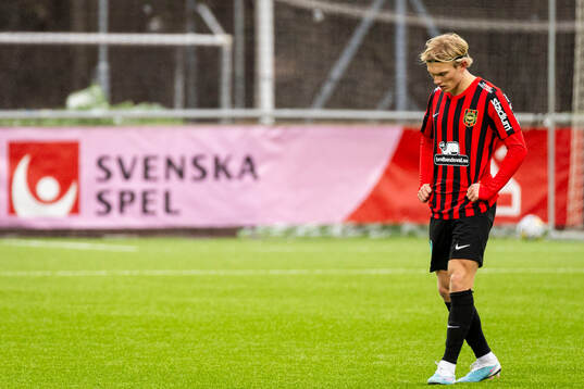 Brommapojkarnas Alexander Jensen deppar