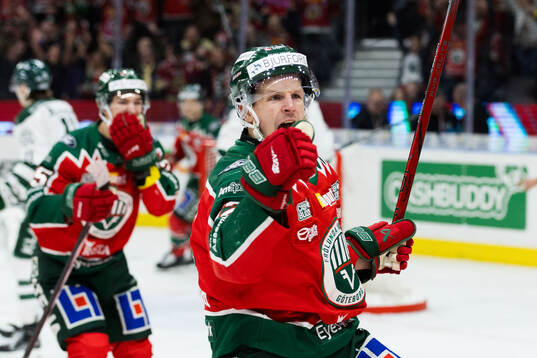Frölundas Max Friberg jublar
