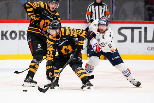 Skellefteås Jonathan Johnson och Filip Sandberg mot