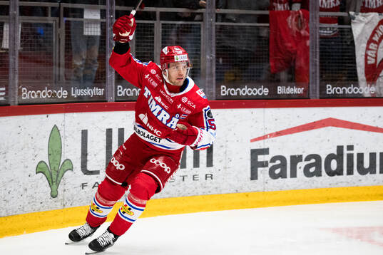 Timrås Anton Wedin jublar