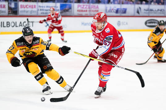 Luleås Oskari Laaksonen och Timrås Anton Wedin