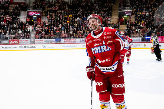 Timrås Jonathan Dahlén jublar