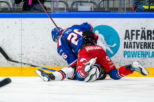 Örebros Elias Ekström och Oskarshamns Lukas Pilö