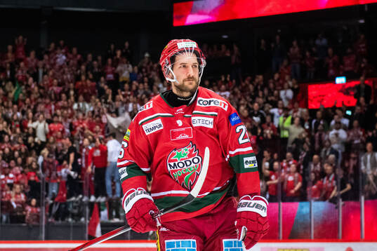 MoDos Emil Wahlberg hyllas