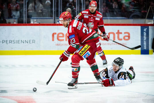 MoDos Josh Dickinson och Malmö Redhawks Anton Wahlberg