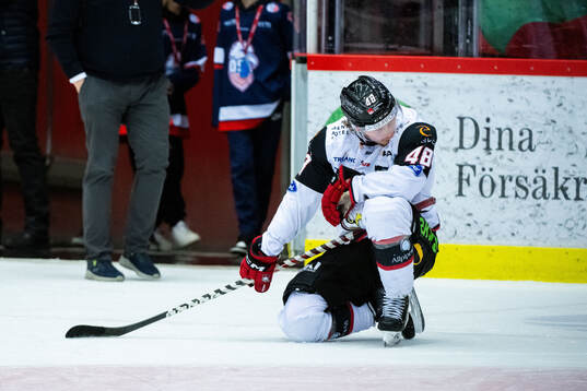 Malmö Redhawks Lauri Pajuniemi deppar