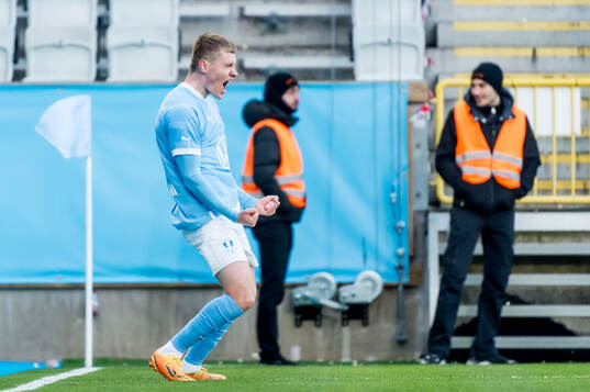 Malmö FFs Sebastian Vinther Jørgensen jublar