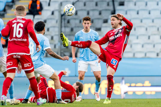 Malmö FFs Lasse Berg Johnsen och IFK Norrköpings